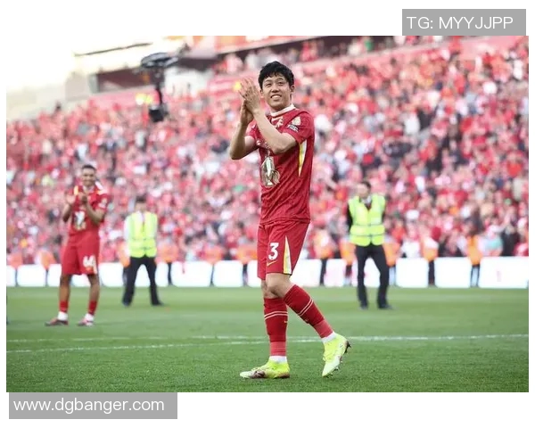 日本足球球星身价前十名排行揭秘 强势球员引领亚洲足球新风潮 日本足球球星身价前十名排行揭秘 强势球员引领亚洲足球新风潮